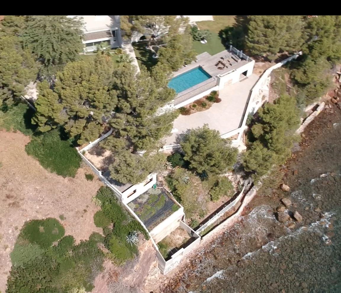 Garage chateau vue drone 1