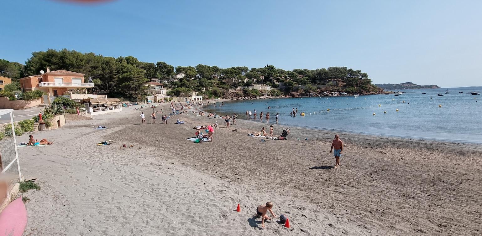 Plage vue large